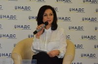 Через війну звільнилися понад 3 тисячі державних службовців