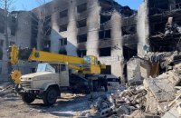 Російський гелікоптер обстріляв своїх військових під Харковом