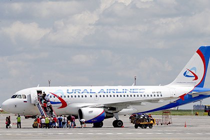 В Египте 9 часов не выпускали из аэропорта неисправный российский самолет