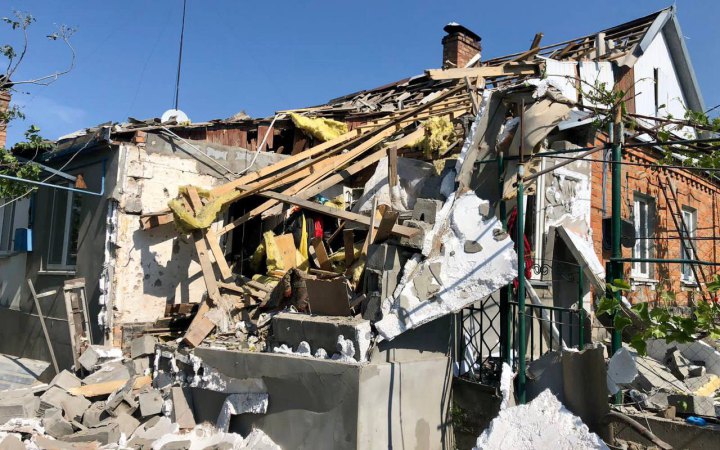 Російські війська обстріляли Нікополь з артилерії