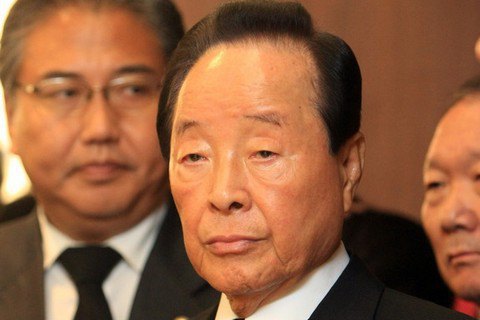 Умер бывший президент Кореи Ким Ён Сам