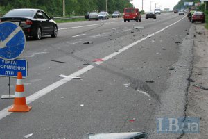 В Харьковской области пассажирский автобус столкнулся с легковушкой