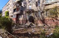 Окупанти вдарили по Корабельному району Херсона, є загиблий та поранені (оновлено)