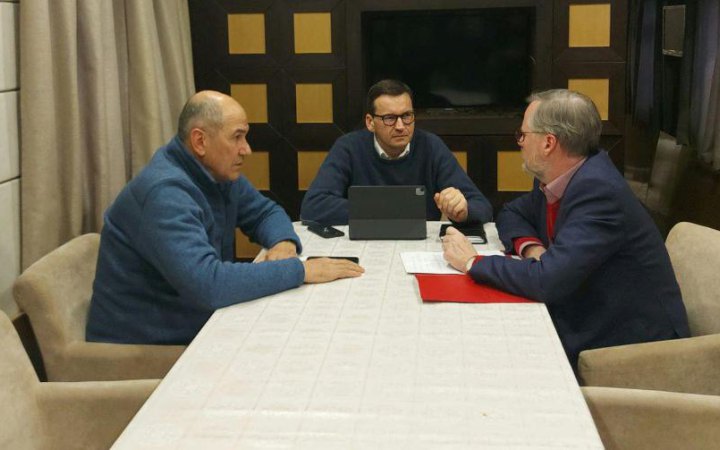 За рік Укрзалізниця перевезла більше 300 делегацій