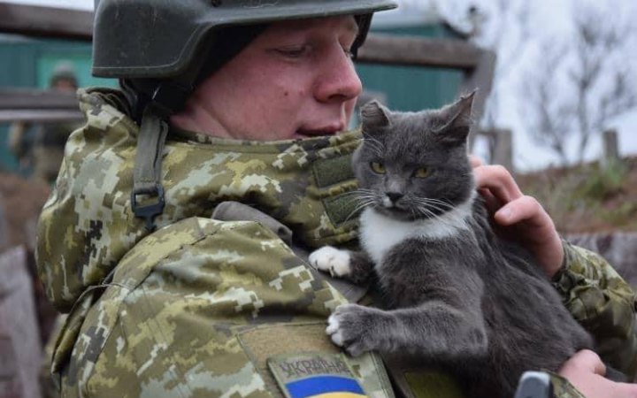Російські війська не припиняють наступальних дій на сході, - Генштаб