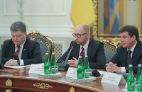 Яценюк согласился отложить вступление в силу нового Налогового кодекса