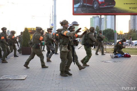 В Беларуси начинается новая волна протестов, люди выходят на улицы