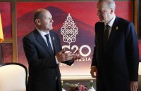 Ердоган зіткнеться з жорсткою критикою Шольца через позицію щодо Ізраїлю, − Bloomberg