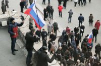 З «бунтівними» регіонами можна обговорювати лише економічну децентралізацію