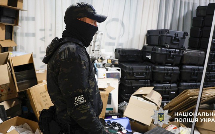  Правоохоронці викрили схему перепродажу військових дронів ЗСУ під виглядом нових