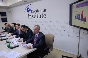 63% жителей села выступают против продажи земли, - опрос