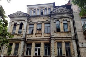 Верховний Суд повернув напівзруйновану садибу Мурашка на баланс Києва