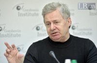Формулировка закона о конституционной жалобе не дает возможности им воспользоваться, - эксперт Центра Разумкова