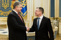 Порошенко: Миротворческая миссия ООН может стать гарантом достижения мира на Донбассе