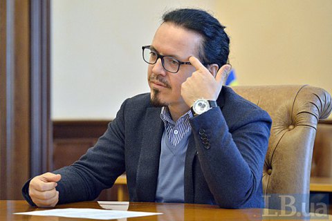 Луценко призвал Кабмин уволить Бальчуна из-за коррупции
