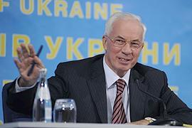 Азаров: до конца года средняя зарплата достигнет 2700 грн