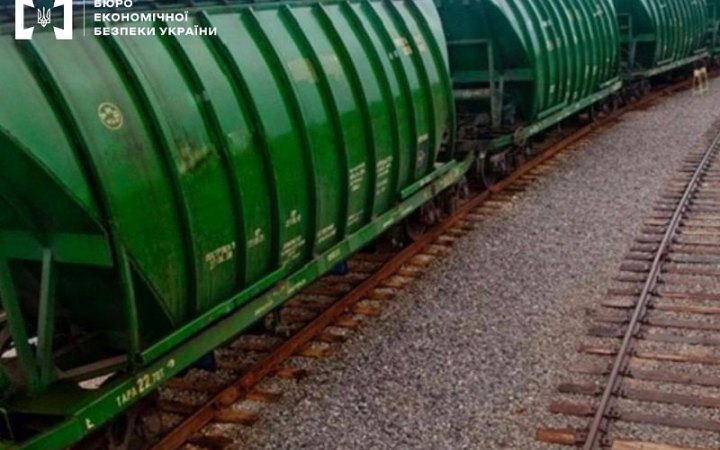 Україна заарештувала 170 вагонів російських і білоруських міндобрив у порту Фірташа в Миколаєві