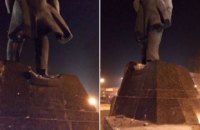 В центре Донецка ночью пытались взорвать памятник Ленину