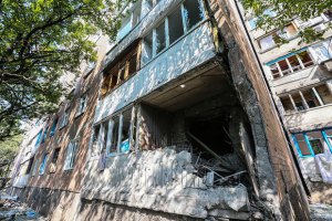 В Донецке продолжаются артобстрелы