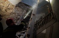 У Львові обвалились сходи у житловому будинку