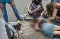 На улице Протасов Яр в Киеве автомобиль сбил двух человек на переходе