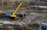 Обходной переход возле моста в Станице Луганской разобрали
