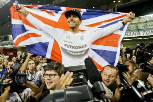 Хемілтон став дворазовим чемпіоном "Формули-1"