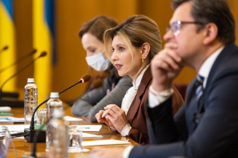 ​Украина с начала года запустила семь аудиогидов в музеях по всему миру, - Елена Зеленская