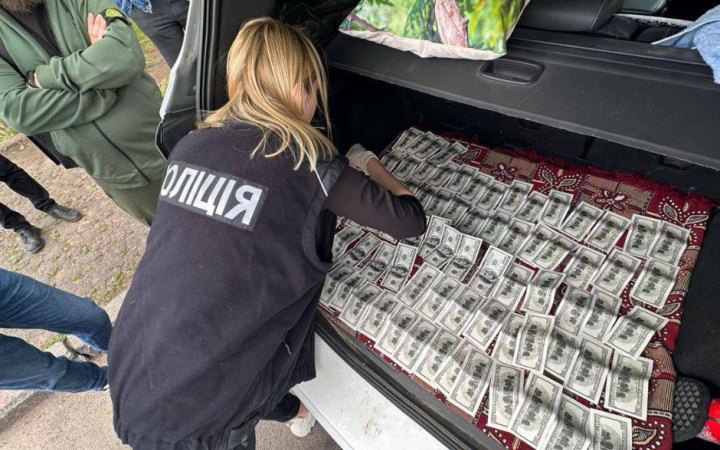 На Хмельниччині керівник ГО обіцяв “непридатність” до військової служби за 16,5 тисяч доларів