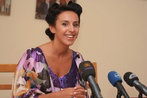  Певица Джамала напишет гимн Евро-2012