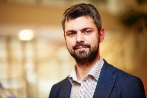 Институт нацпамяти готовит цикл лекций по декоммунизации для школ