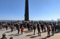 В Одессе задержали провокаторов с георгиевской лентой и свастикой, подрались русофилы и полицейские