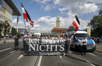 Немецкие неонацисты вышли на марш в честь Рудольфа Гесса