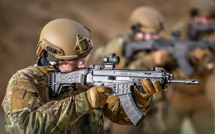 Укроборонпром заявив, що складатиме стрілецьку зброю за стандартами НАТО