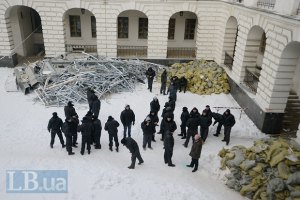 Кириленко говорит, что чиновники не знают о судьбе Гостиного двора