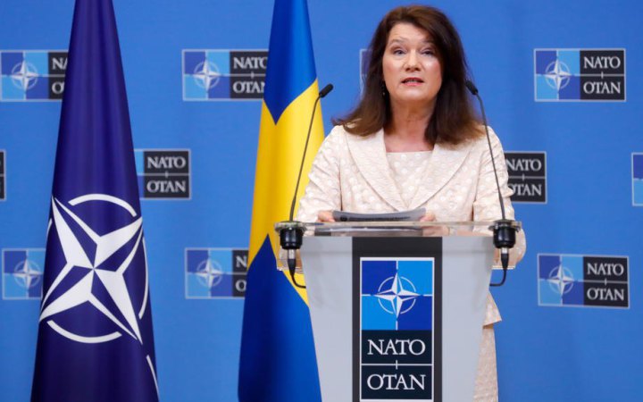 Швеція в пакеті допомоги надішле Україні артилерійських боєприпасів на 46,7 млн. Розглядається можливість передачі гаубиць і ППО