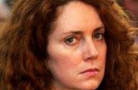 В Британии скандал вокруг незаконной прослушки перерос в аресты