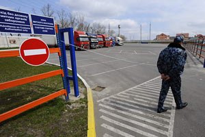 Банковских должников сделали выездными