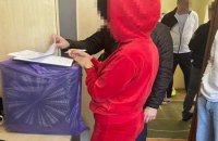 СБУ викрила на Київщині колишнього правоохоронця, який продавав державні бази даних