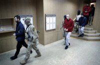 Мосгорсуд оставил под арестом 20 украинских моряков 