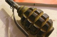 У Києві затримано зловмисника, який кинув гранату у двір багатоповерхівки
