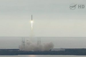 Частный космический корабль починили