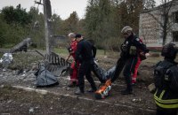 Росіяни атакували Суми КАБами: загинула літня жінка і 16-річна дівчина