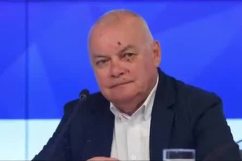 Российский пропагандист Киселев вернулся из Крыма с разбитым лицом