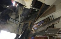 ​В двухэтажном жилом доме в Житомире обвалился потолок