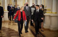 ЄС пропрацьовує різні сценарії постачання газу для України, - фон дер Ляєн