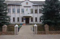 У Луганській області прокурора підозрюють в організації незаконного затримання вісьмох осіб