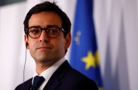 Politico: Франція планує створити альянс країн, відкритих для введення західних військ в Україну