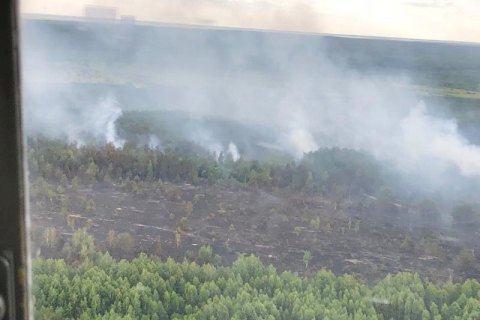 Площадь пожара в Чернобыле уменьшилась до 2 га