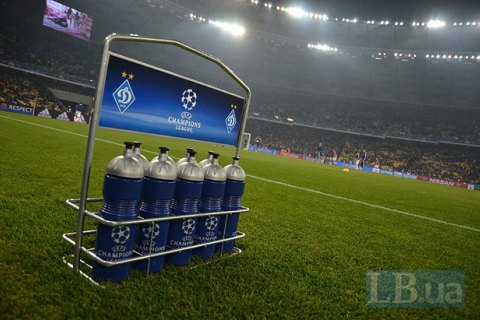 ФІФА погодилася ввести відеоповтори для суддів